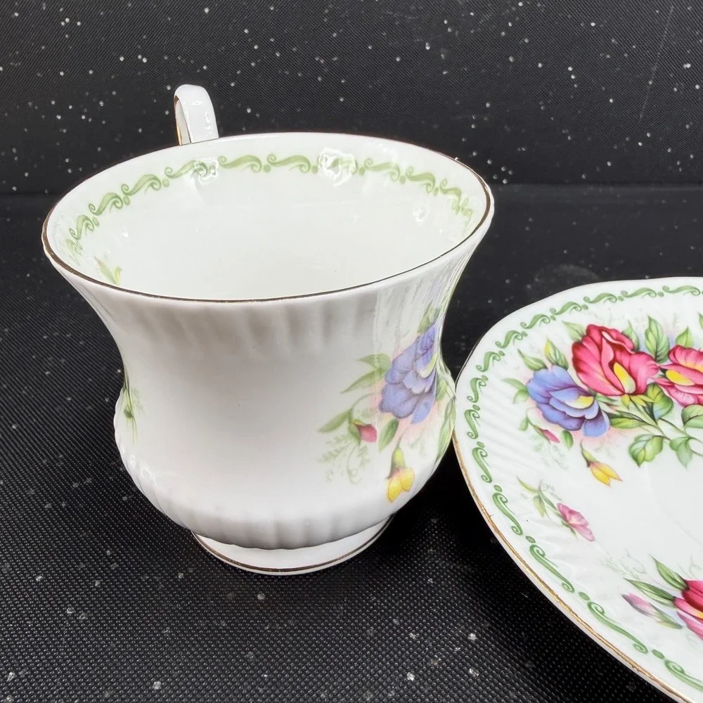 Queen's Special Flowers April Sweet Pea Tea Cup Saucer Set Rosina China England